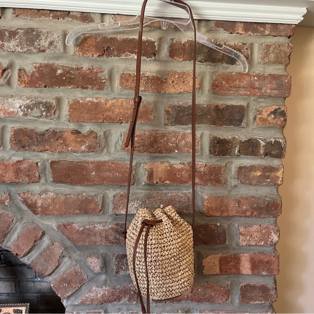 J Crew Womens Adjustable Strap Woven Straw Bucket Bag Handbag Beige Brown NWT - Picture 7 of 9